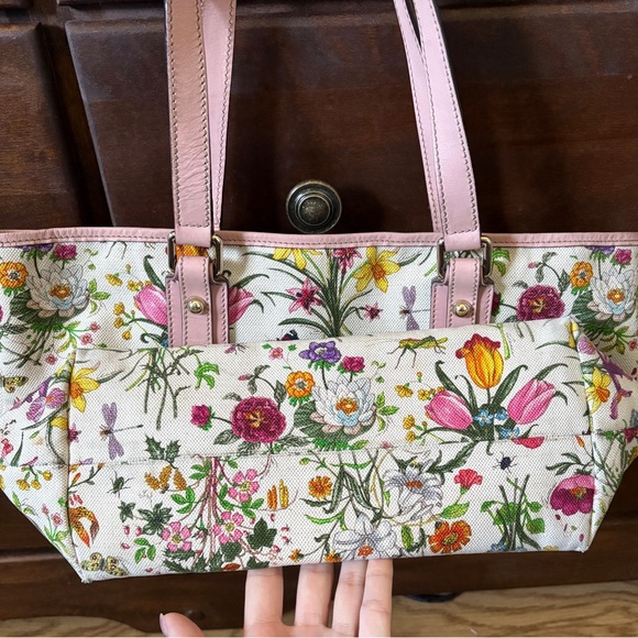 GUCCI| FLORA JOLICOEUR TOTE - Picture 6 of 15